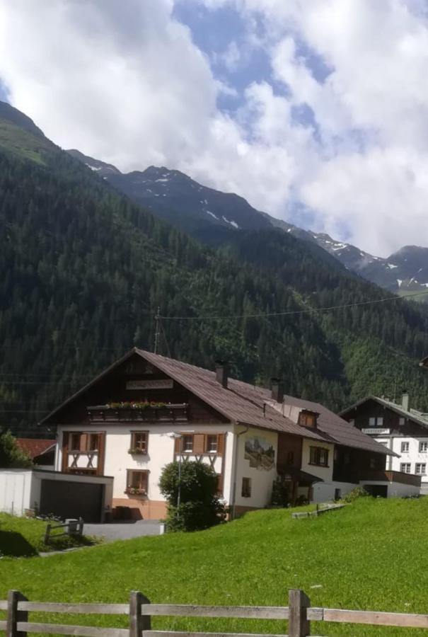 Haus Morgensonne Hotel Pettneu am Arlberg Eksteriør billede