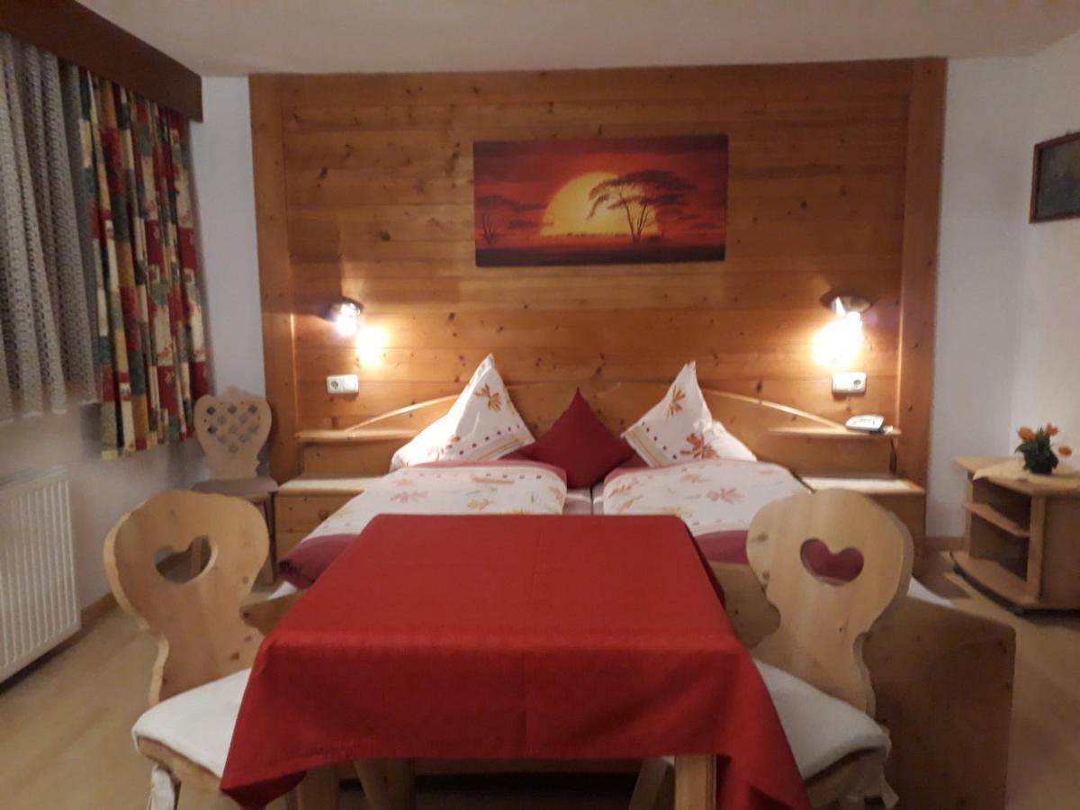 Haus Morgensonne Hotel Pettneu am Arlberg Eksteriør billede